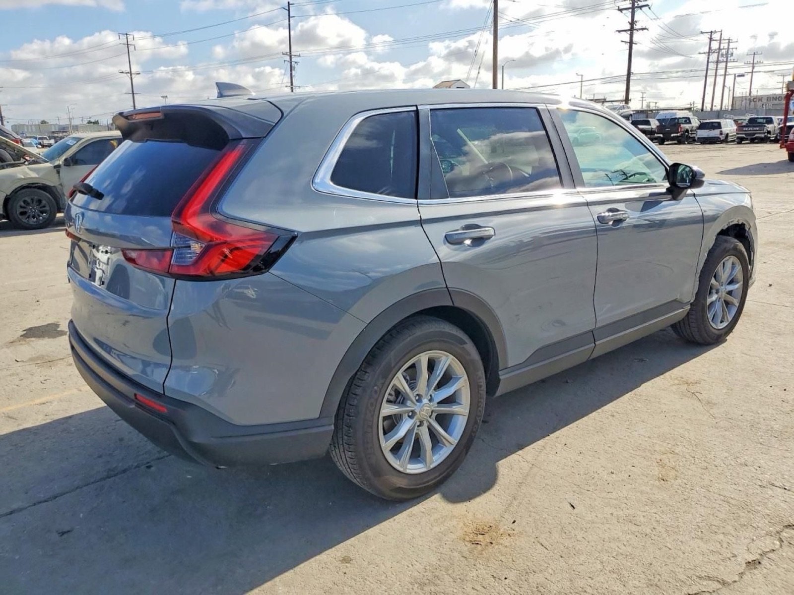 Additional photograph of 2025 Honda CR-V