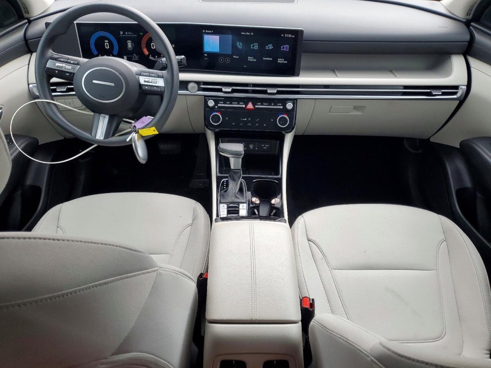 Additional photograph of 2025 Hyundai Tucson SEL