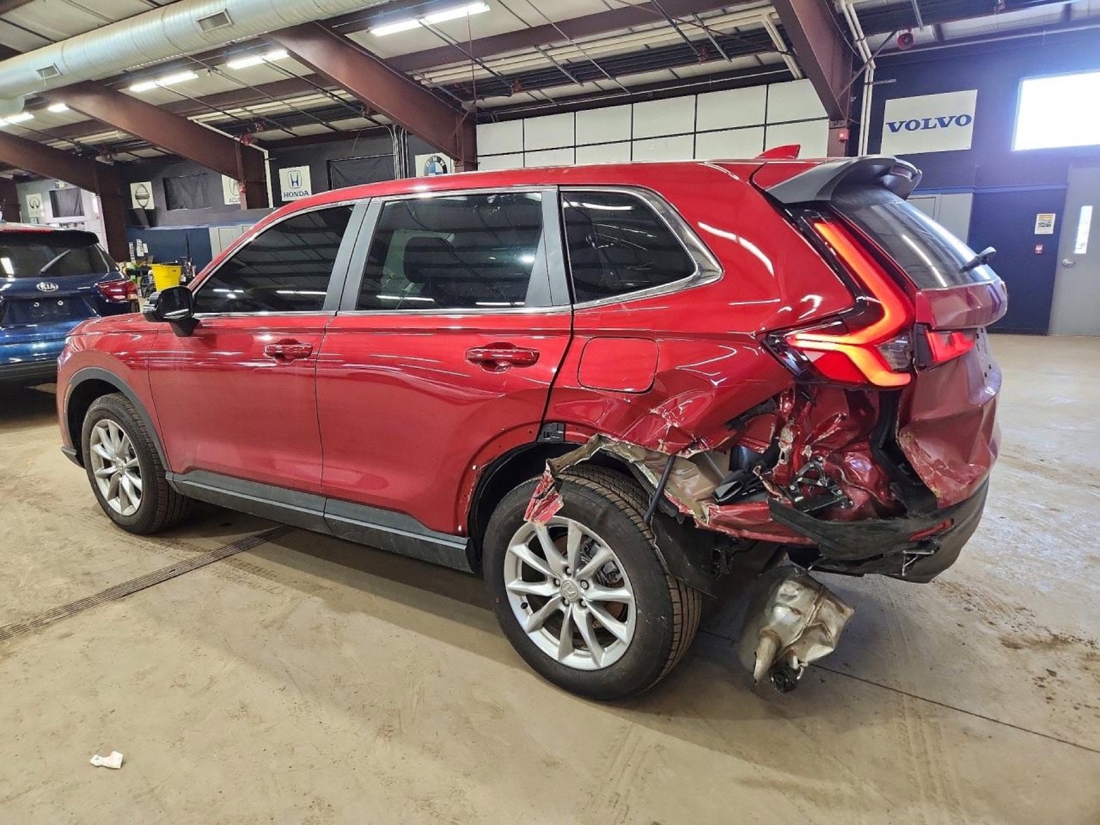 Additional photograph of 2026 Honda CR-V EX